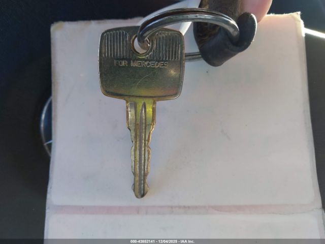 1983 MERCEDES-BENZ 300 WDBAB33A0DB022707 Photo 10