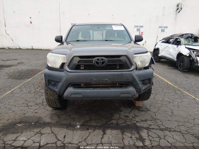 Toyota Tacoma 2015 5TFUX4EN7FX030945 Image 12
