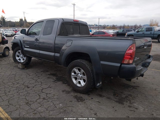 Toyota Tacoma 2015 5TFUX4EN7FX030945 Image 3