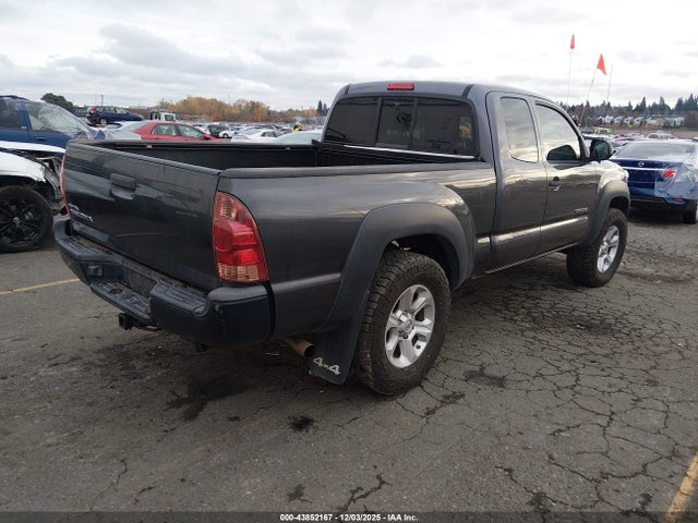 Toyota Tacoma 2015 5TFUX4EN7FX030945 Image 4