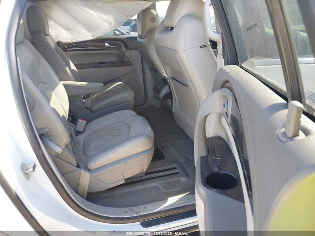 43852178 :رقم المزاد ، 5GAKRBKD2GJ143726 vin ، 2016 Buick Enclave Leather مزاد بيع