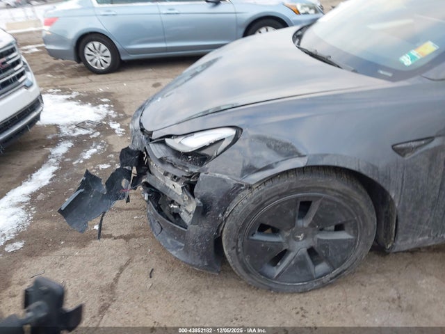 2023 TESLA MODEL 3 5YJ3E1EA5PF659807 Photo 5