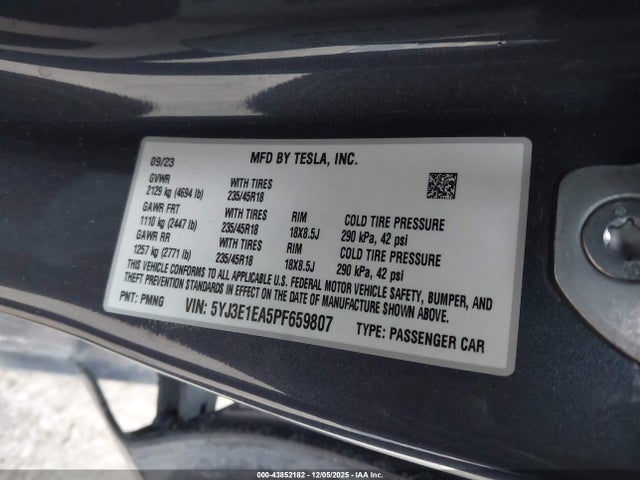 2023 TESLA MODEL 3 5YJ3E1EA5PF659807 Photo 8