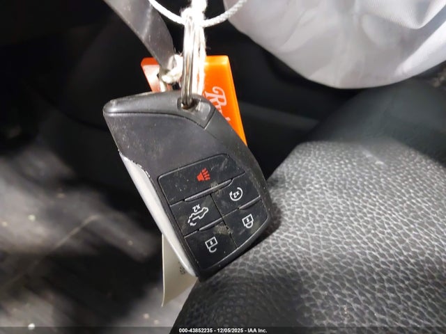 Продажа на аукционе авто 2022 Gmc Sierra 1500 4wd  Short Box Denali, vin: 3GTUUGET6NG517162, номер лота: 43852235
