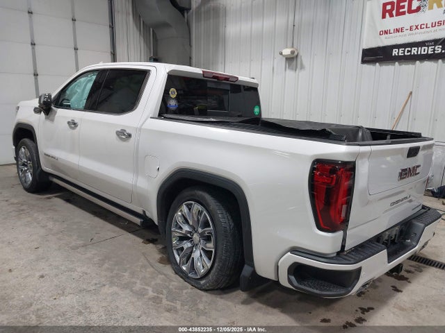 Продажа на аукционе авто 2022 Gmc Sierra 1500 4wd  Short Box Denali, vin: 3GTUUGET6NG517162, номер лота: 43852235