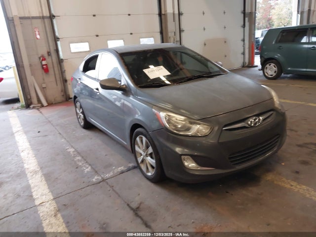 2013 HYUNDAI ACCENT KMHCU4AE3DU315551