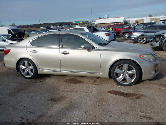 Продаж на аукціоні авто 2010 Lexus Ls 460, vin: JTHBL5EF8A5101039, номер лоту: 43852271