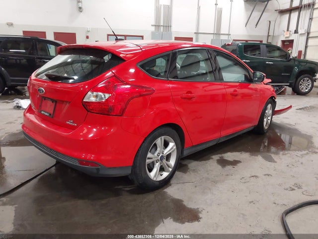 Ford FOCUS SE 2014 1FADP3K22EL237209 Image 4