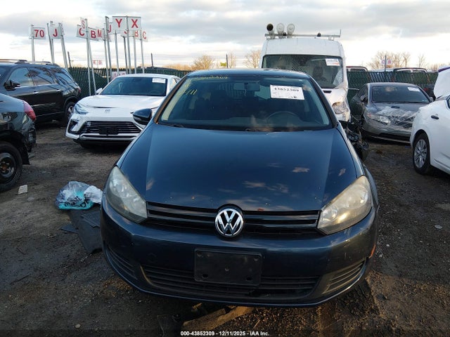 2010 Volkswagen Golf 2-door მანქანა იყიდება აუქციონზე, vin: WVWBB7AJ3AW277887, აუქციონის ნომერი: 43852309