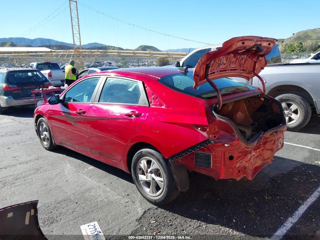 KMHLL4AG6PU608658 Hyundai ELANTRA SE