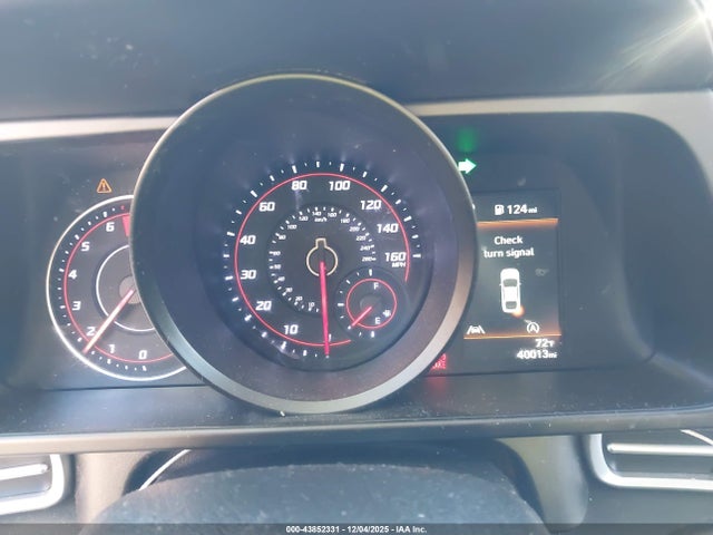 KMHLL4AG6PU608658 Hyundai ELANTRA SE