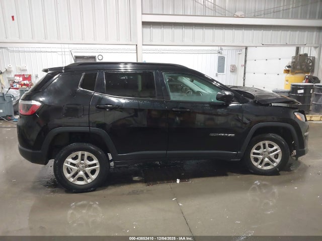 Jeep Compass Sport 4x4 2018 3C4NJDAB8JT320682 Image 13