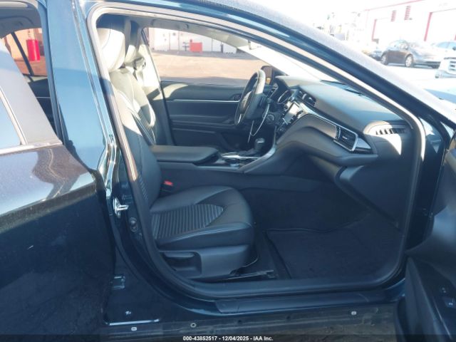 2020 TOYOTA CAMRY 4T1G11AK4LU982657 Photo 4