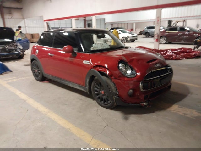 2016 MINI HARDTOP WMWXP7C57G3B92617 Photo 0