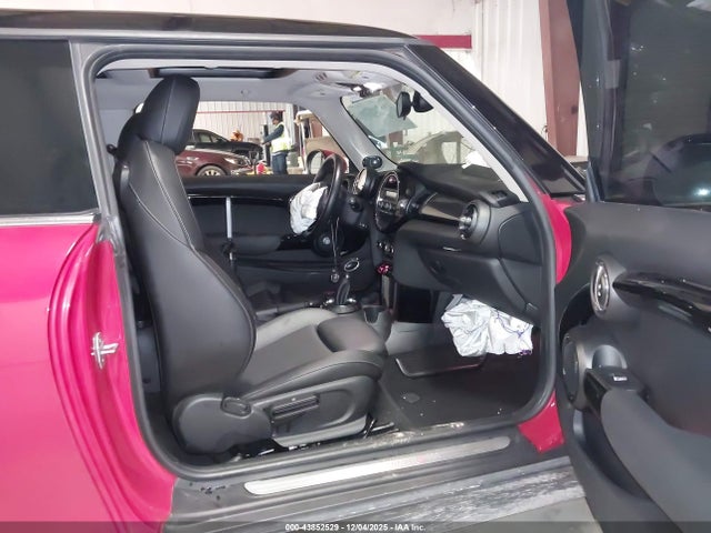 2016 MINI HARDTOP WMWXP7C57G3B92617 Photo 4