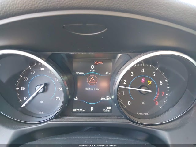 2017 JAGUAR XF SAJBJ4BV2HCY30982 Photo 6