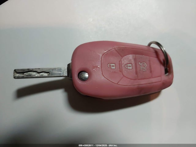 KL79MMS2XMB106786 Chevrolet Trailblazer Fwd Ls