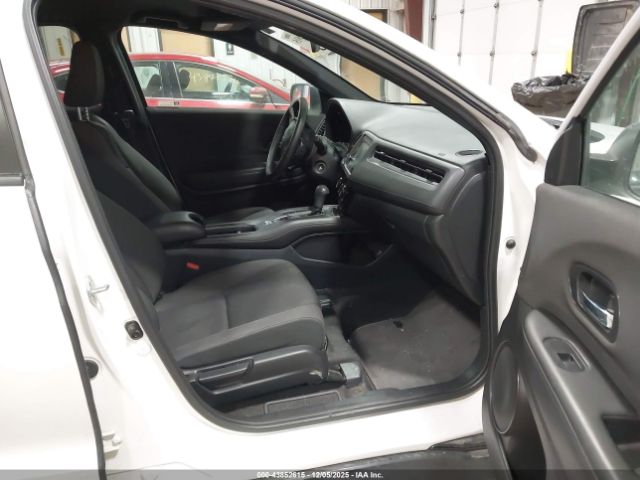 2021 HONDA HR-V 3CZRU6H19MM736797 Photo 4