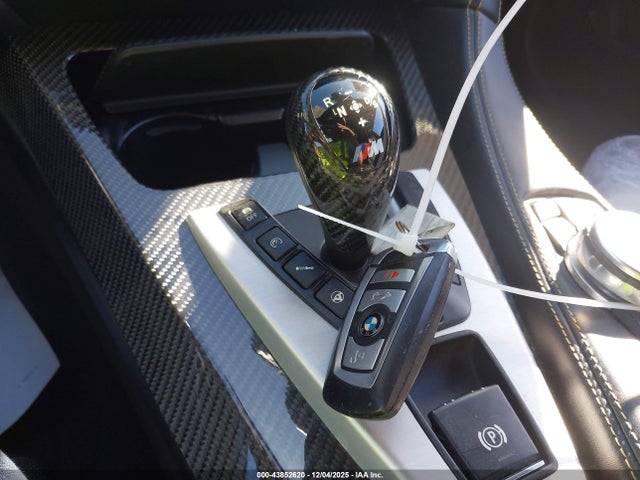 BMW M6 2016 WBS6J9C56GD934663 Image 11