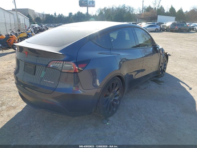 2022 TESLA MODEL Y 7SAYGDEF3NF382829 Photo 3