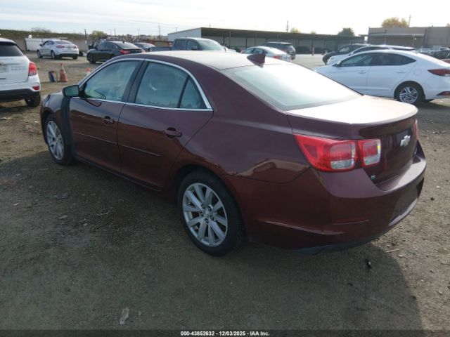 2015 CHEVROLET MALIBU 1G11D5SL0FF323377 Photo 2