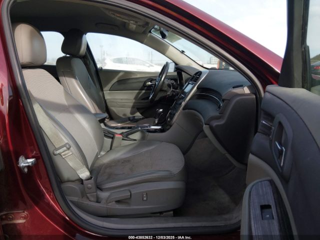 2015 CHEVROLET MALIBU 1G11D5SL0FF323377 Photo 4