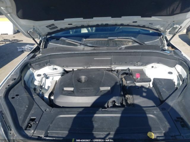 2016 VOLVO XC90 YV4A22PK8G1045772 Photo 9