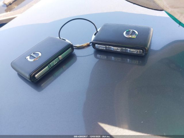 2016 VOLVO XC90 YV4A22PK8G1045772 Photo 10