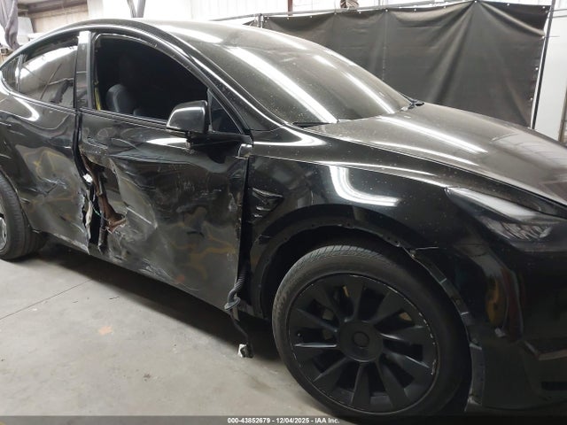 2022 TESLA MODEL Y 7SAYGDEE1NF480037 Photo 5