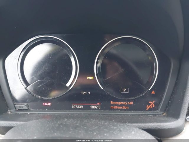 2018 BMW X1 WBXHT3C35J3H30669 Photo 6