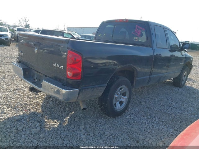 43852703 :رقم المزاد ، 1D7HU182X8J155072 vin ، 2008 Dodge Ram 1500 Slt مزاد بيع