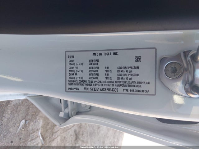 2025 TESLA MODEL 3 5YJ3E1EAXSF014305 Photo 8