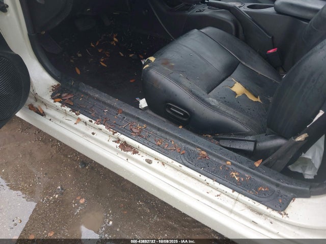 2001 MITSUBISHI ECLIPSE SPYDER 4A3AE85H11E179184 Photo 5