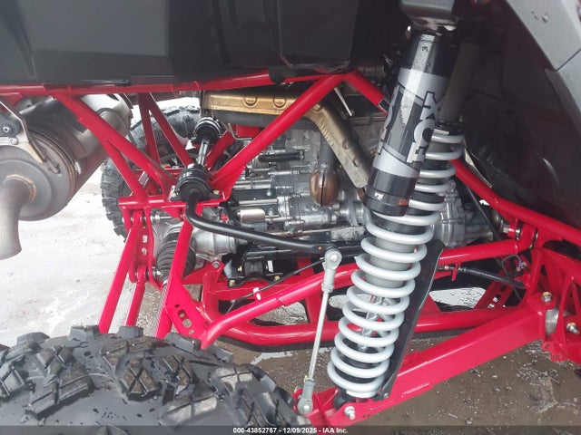 1HFVE062XR4400742 Honda Sxs1000 S4r