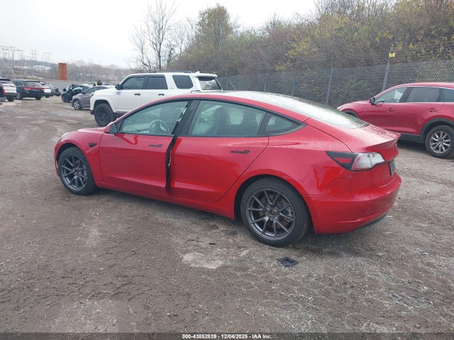 2021 TESLA MODEL 3 5YJ3E1EB5MF901791 Photo 2
