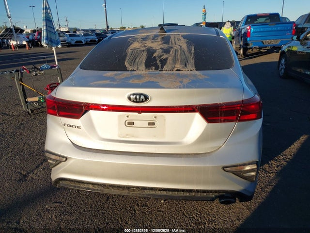KIA Forte Lxs 2021 3KPF24AD9ME349071 Image 17