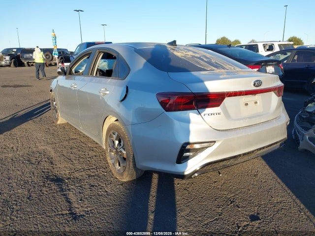 KIA Forte Lxs 2021 3KPF24AD9ME349071 Image 3