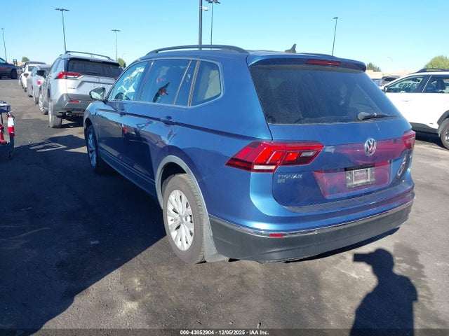3VV3B7AX4JM087882 Volkswagen Tiguan 2.0t Se/2.0t Sel