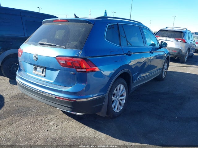 3VV3B7AX4JM087882 Volkswagen Tiguan 2.0t Se/2.0t Sel