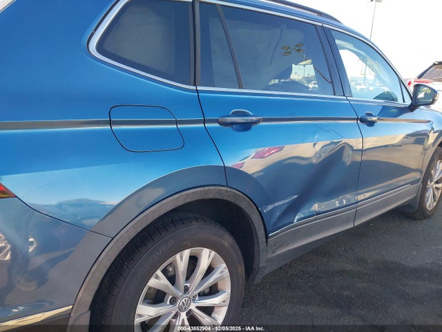 3VV3B7AX4JM087882 Volkswagen Tiguan 2.0t Se/2.0t Sel