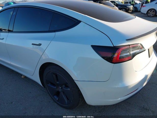 2021 TESLA MODEL 3 5YJ3E1EA7MF928708 Photo 5