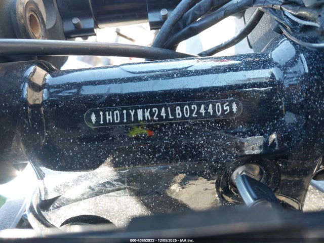 Harley-Davidson FXLRS 2020 1HD1YWK24LB024405 Image 10