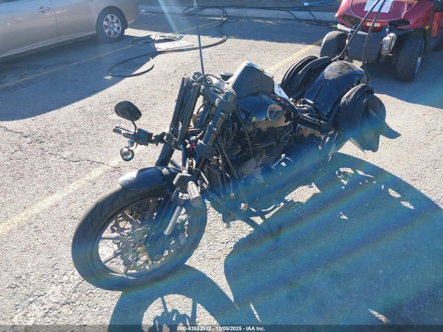 Harley-Davidson FXLRS 2020 1HD1YWK24LB024405 Image 2