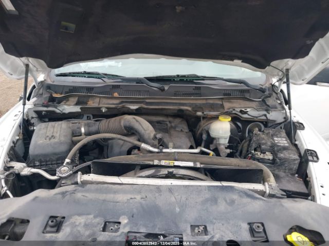 2018 RAM 1500 1C6RR6LT7JS105587 Photo 9