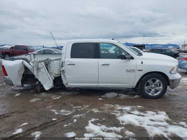 Продаж на аукціоні авто 2017 Ram 1500 Big Horn  4x4 5'7 Box, vin: 3C6RR7LTXHG793088, номер лоту: 43852973
