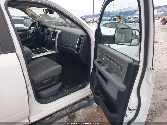 Продаж на аукціоні авто 2017 Ram 1500 Big Horn  4x4 5'7 Box, vin: 3C6RR7LTXHG793088, номер лоту: 43852973