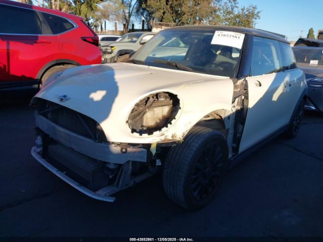 2015 MINI HARDTOP WMWXM5C56FT941464 Photo 1