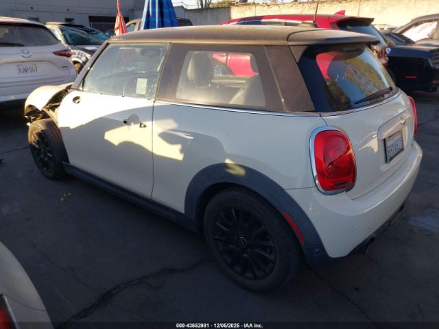 2015 MINI HARDTOP WMWXM5C56FT941464 Photo 2