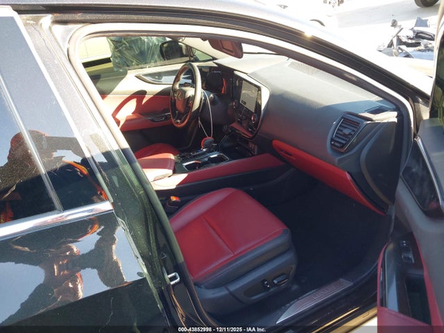 JTJAKCEZXR5014265 Lexus NX 350H