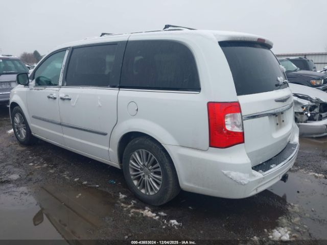 2014 CHRYSLER TOWN & COUNTRY 2C4RC1CG4ER373164 Photo 2